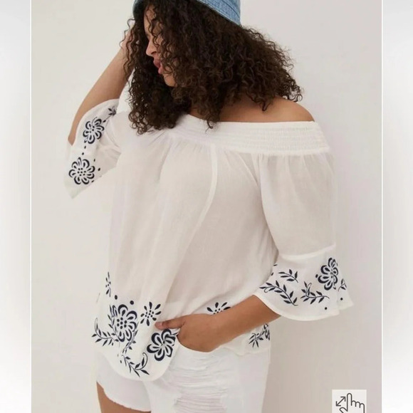Torrid Gauze Embroidered Off-Shoulder Top women’s 4x - Picture 1 of 9
